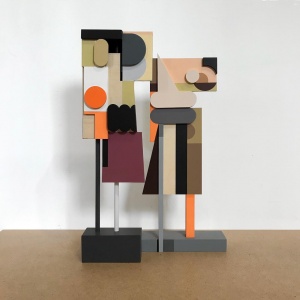 Парная скульптура. Наблюдатель 029