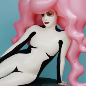 Художники рисуют для BURO.: Саша Фролова